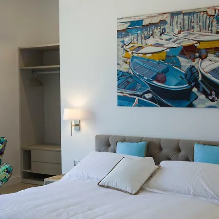 Bed & Breakfast La Chiaja Art&relais